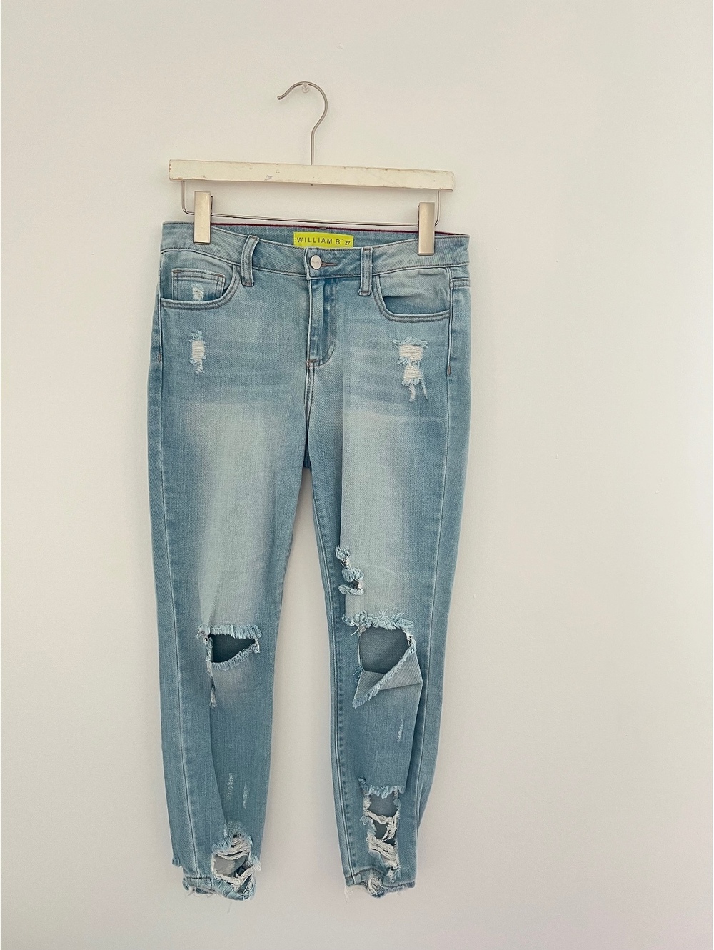 WILLIAM B Light Wash Distressed Skinny Jeans
